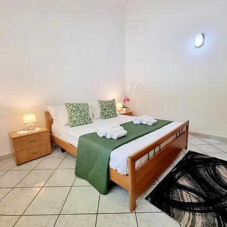 Carmela - A Pochi Passi Dal Mare * Capo Vaticano