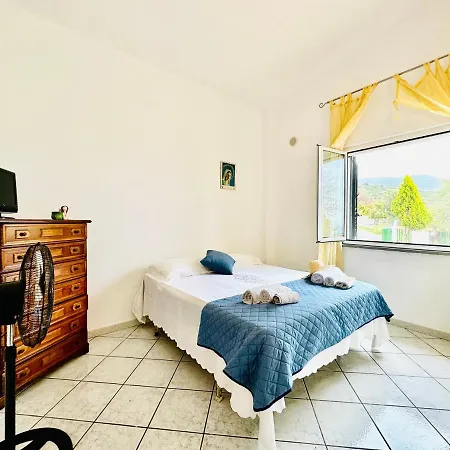 Carmela - A Pochi Passi Dal Mare Capo Vaticano