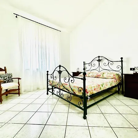 Carmela - A Pochi Passi Dal Mare Appartement *