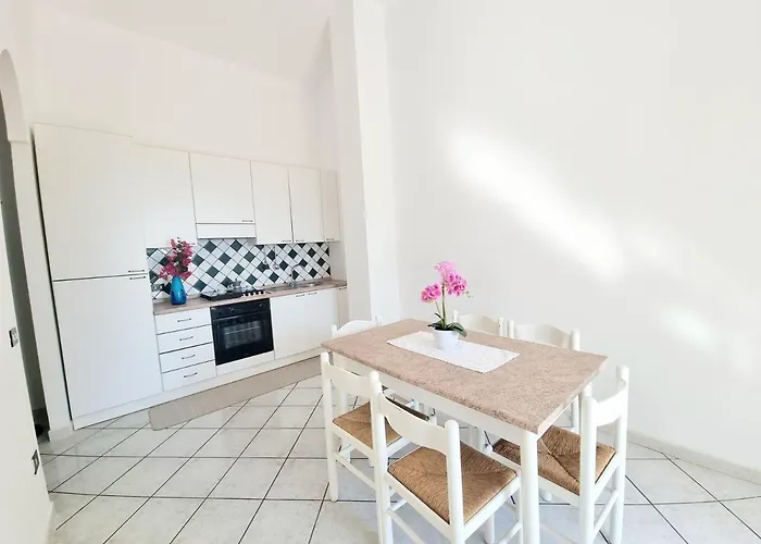 Carmela - A Pochi Passi Dal Mare 梵蒂冈角